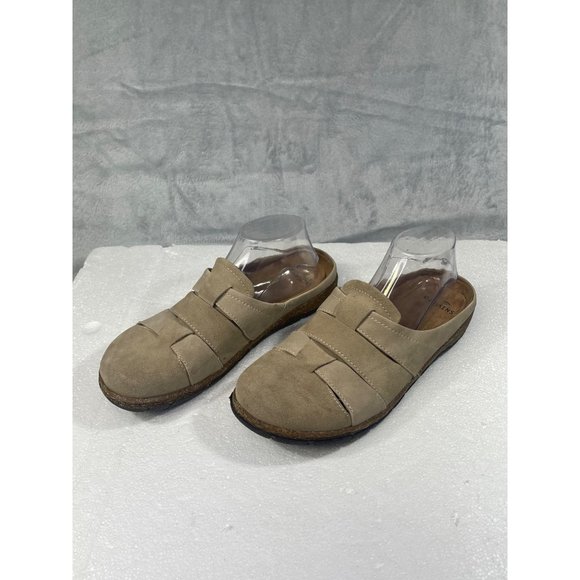 Earth Origins Shoes Women's US 10 Ellery Wheat Suede woven clogs. - Picture 10 of 16